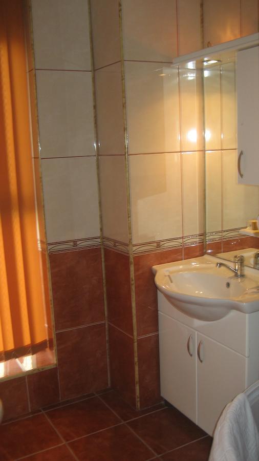 Hotel Palace Târgu Jiu Zimmer foto
